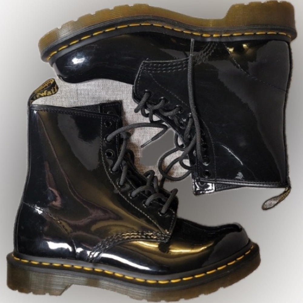 Dr. Martens® 1460 Women's Patent Leather Lace Up Boots. Size 7 UK 5 EU 38 - Picture 7 of 12